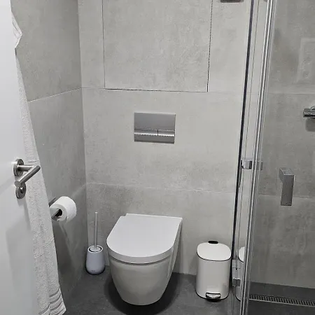 Skypark Elite Suite, View ,free Parking * Bratislava