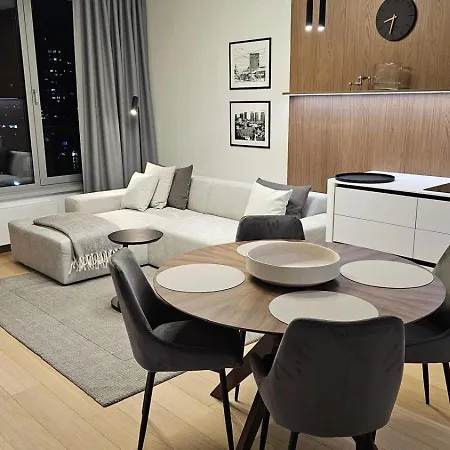 Skypark Elite Suite, View ,free Parking *