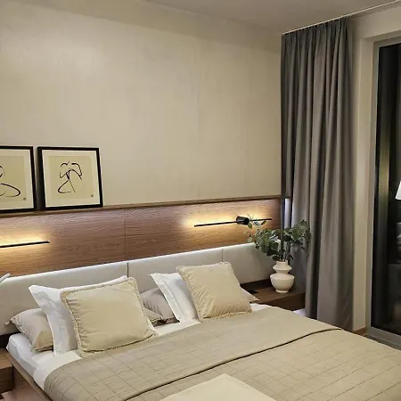 公寓 Skypark Elite Suite, View ,free Parking 布拉迪斯拉发