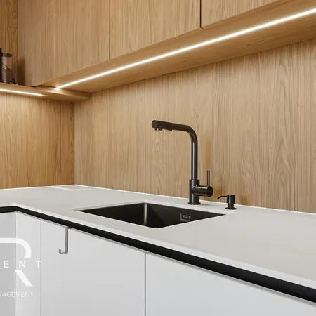 Lejlighed Skypark Elite Suite, View ,free Parking