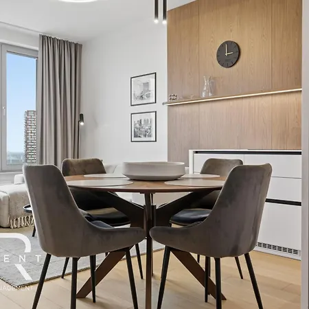 Apartamento Skypark Elite Suite, View ,free Parking *