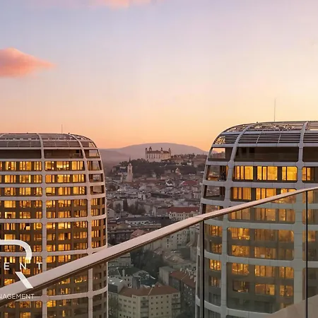 Lejlighed Skypark Elite Suite, View ,free Parking Bratislava