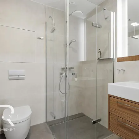 Lägenhet Skypark Elite Suite, View ,free Parking Bratislava