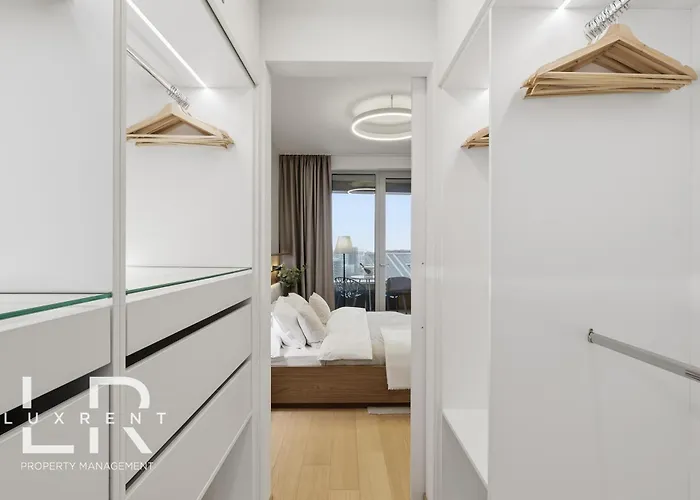 Skypark Elite Suite, View ,free Parking דירה *