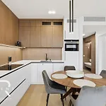 Apartment Skypark Elite Suite, View ,free Parking