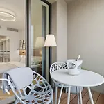 Skypark Elite Suite, View ,free Parking Apartment *